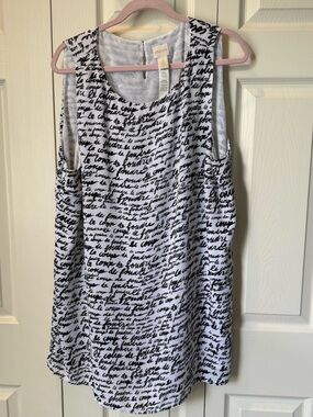 # Chico's White Tunic-length Tank with Black Script Print (Sz 4 = XXL)